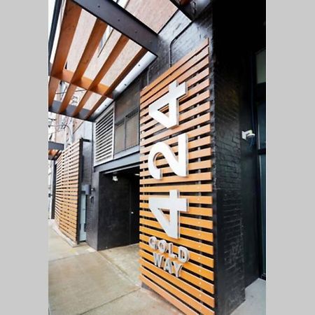 3E *New* Huge! Spacious 3 Bedroom In Oakland That Sleeps 12! Pittsburgh Exterior photo
